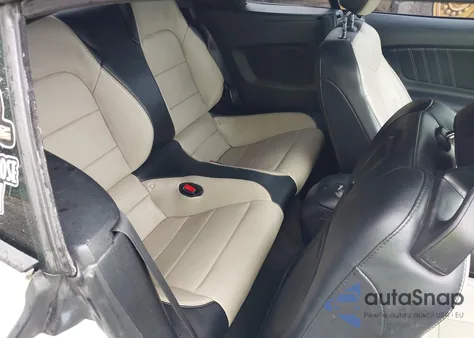 2017 Ford Mustang z USA, uszkodzony, nr VIN 1FATP8UH4H5204358